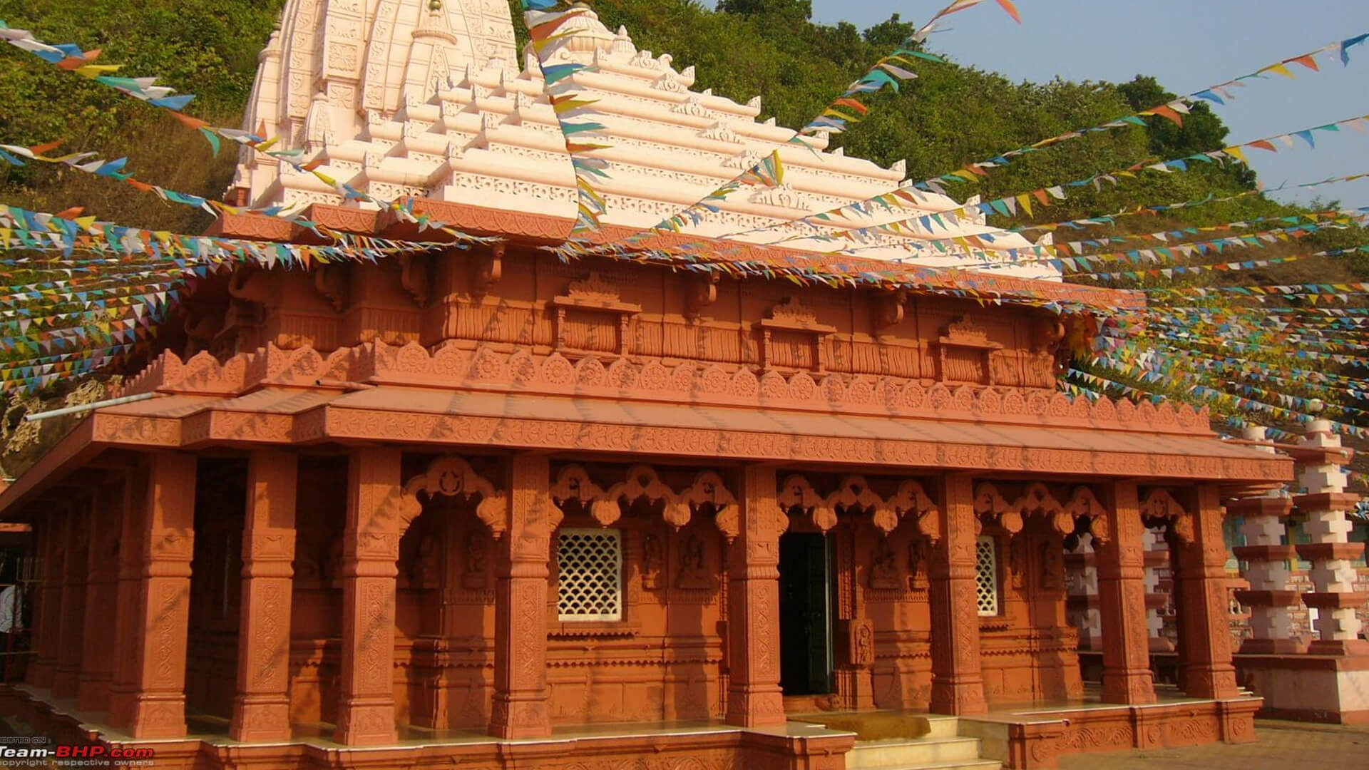 ganpatipule tour package from nagpur